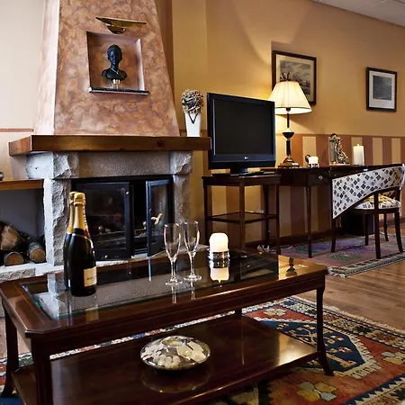 Dona Jimena Hotel 3*